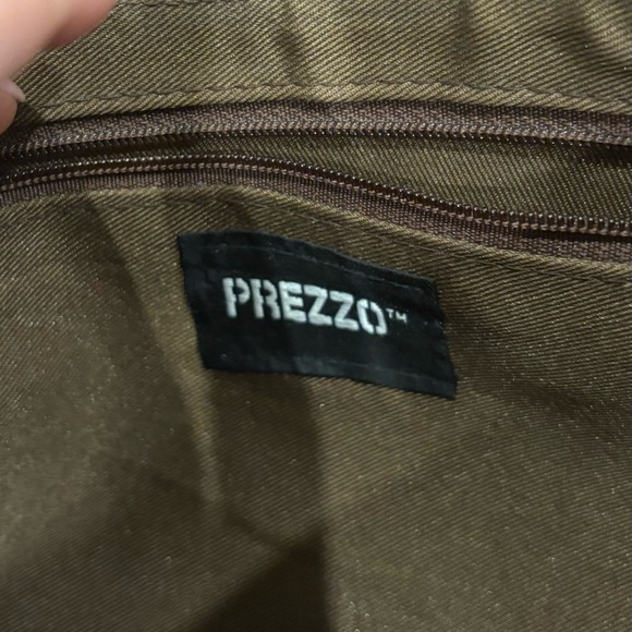 Prezzo Leather feathers And Crushed Velvet Handbag With Studs - Picture 5 of 6